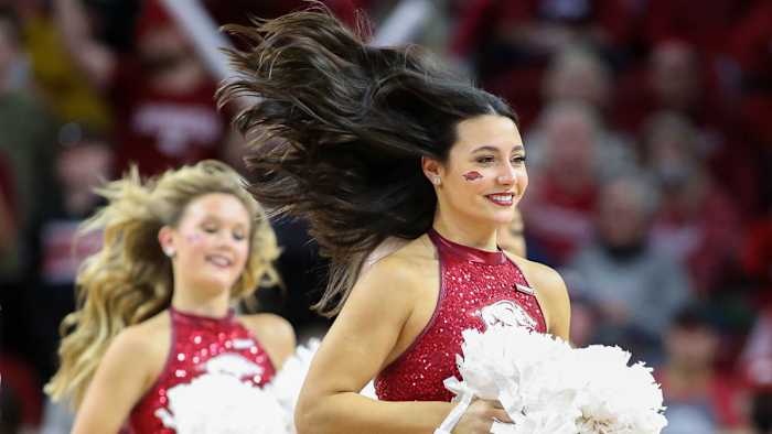 020522-Cheerleaders-Miss State-nelson
